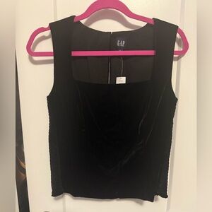 NWT GAP Velvet sleeveless blouse